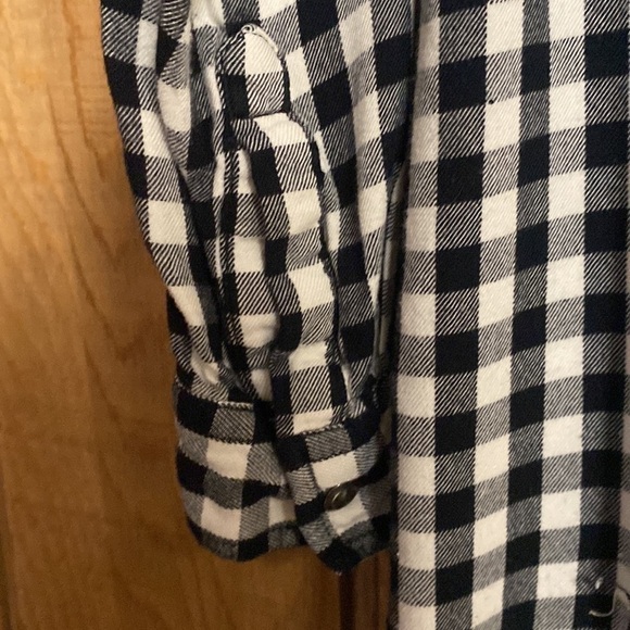 OLD Navy high-low black and white gingham popover flannel shirt size M EUC - Picture 5 of 7